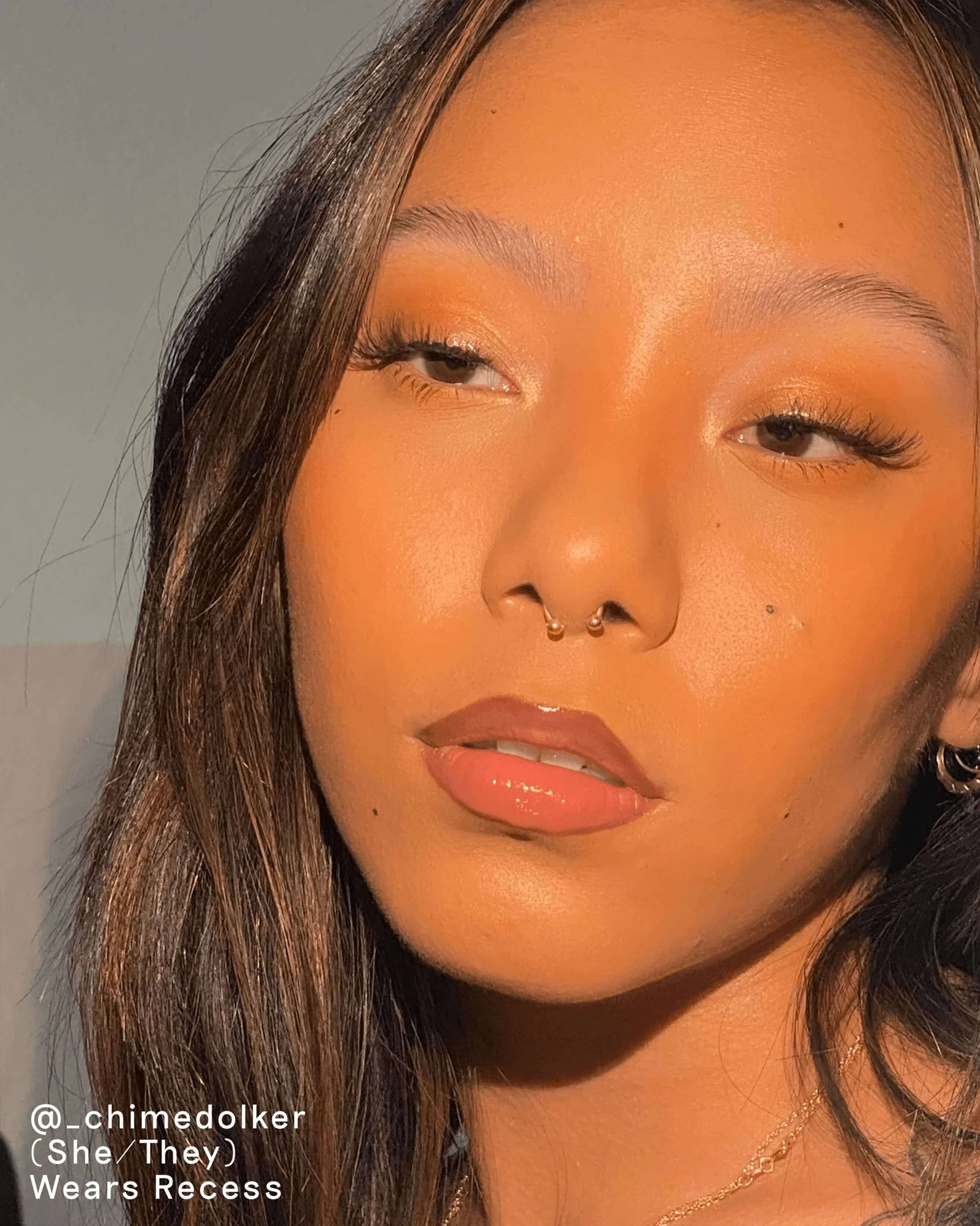 Recess (foil finish metallic soft gold)