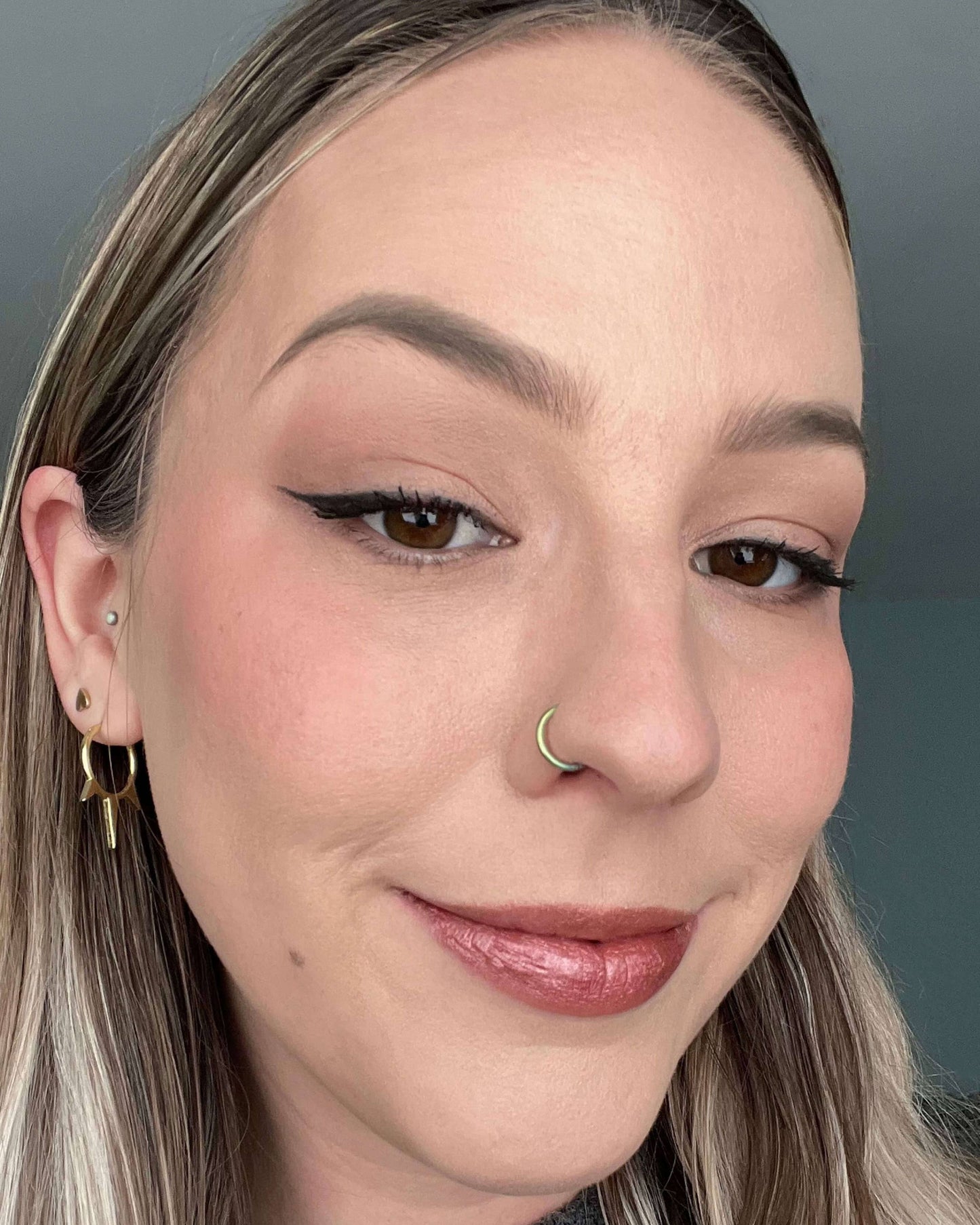 Magnolia Blvd. (rose gold)