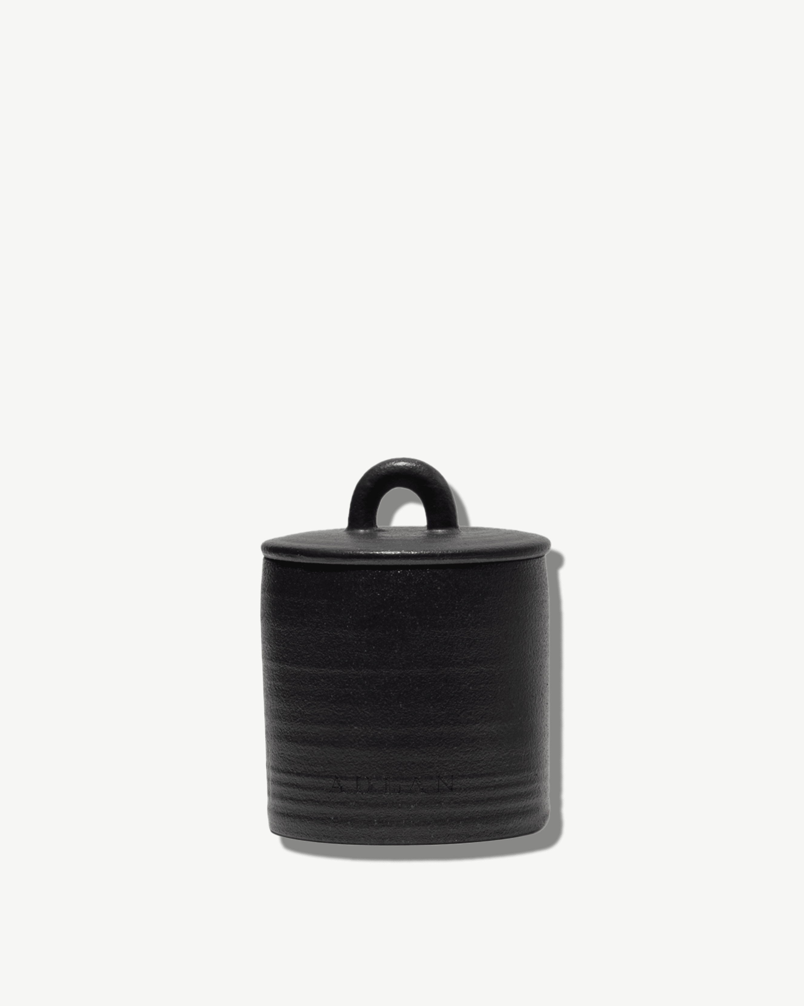 Petite Size: 5.3 oz / 150 g