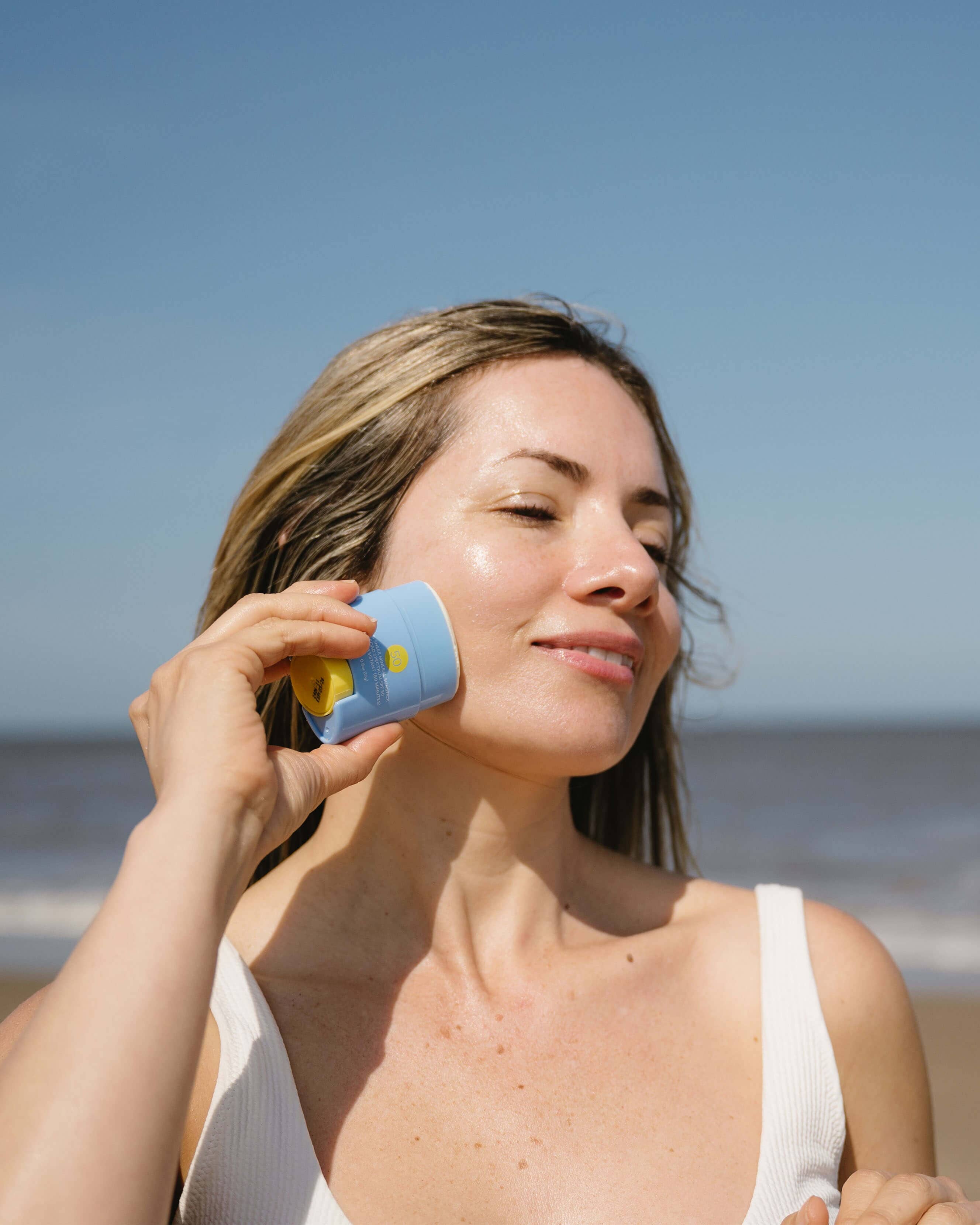 Tulip Dew Shield & Glow 100% Sheer Mineral Sunstick SPF 50
