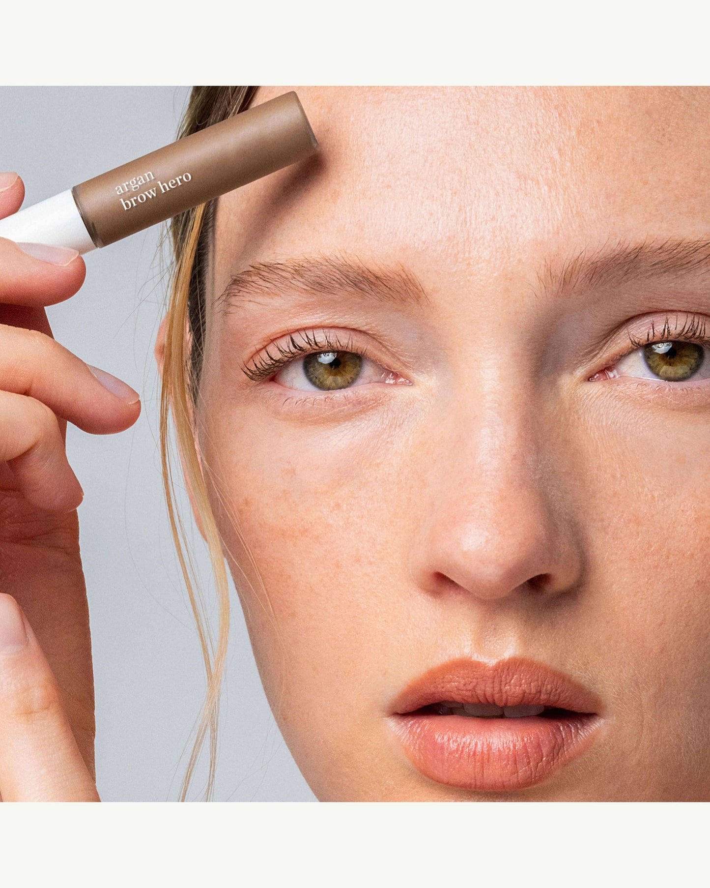 Polished (light-medium, blonde)
