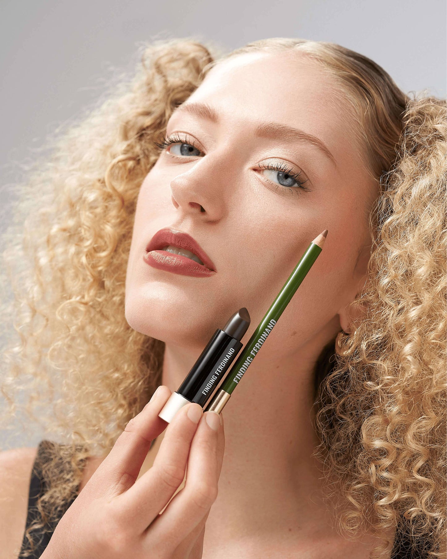 Cinnamon (warm brown with red undertones and a matte finish)