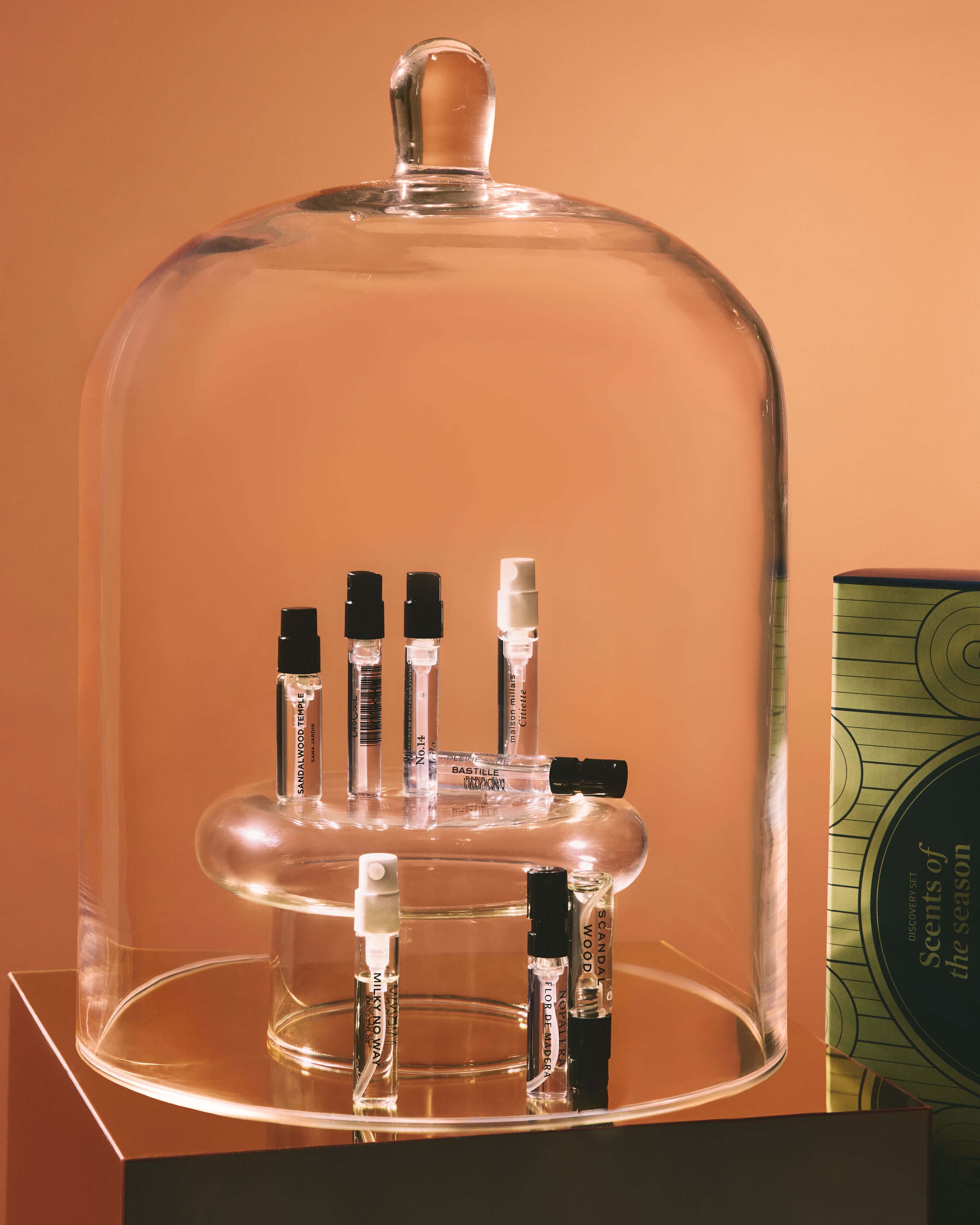 Scents of the Season Discovery Set - 8 piece set