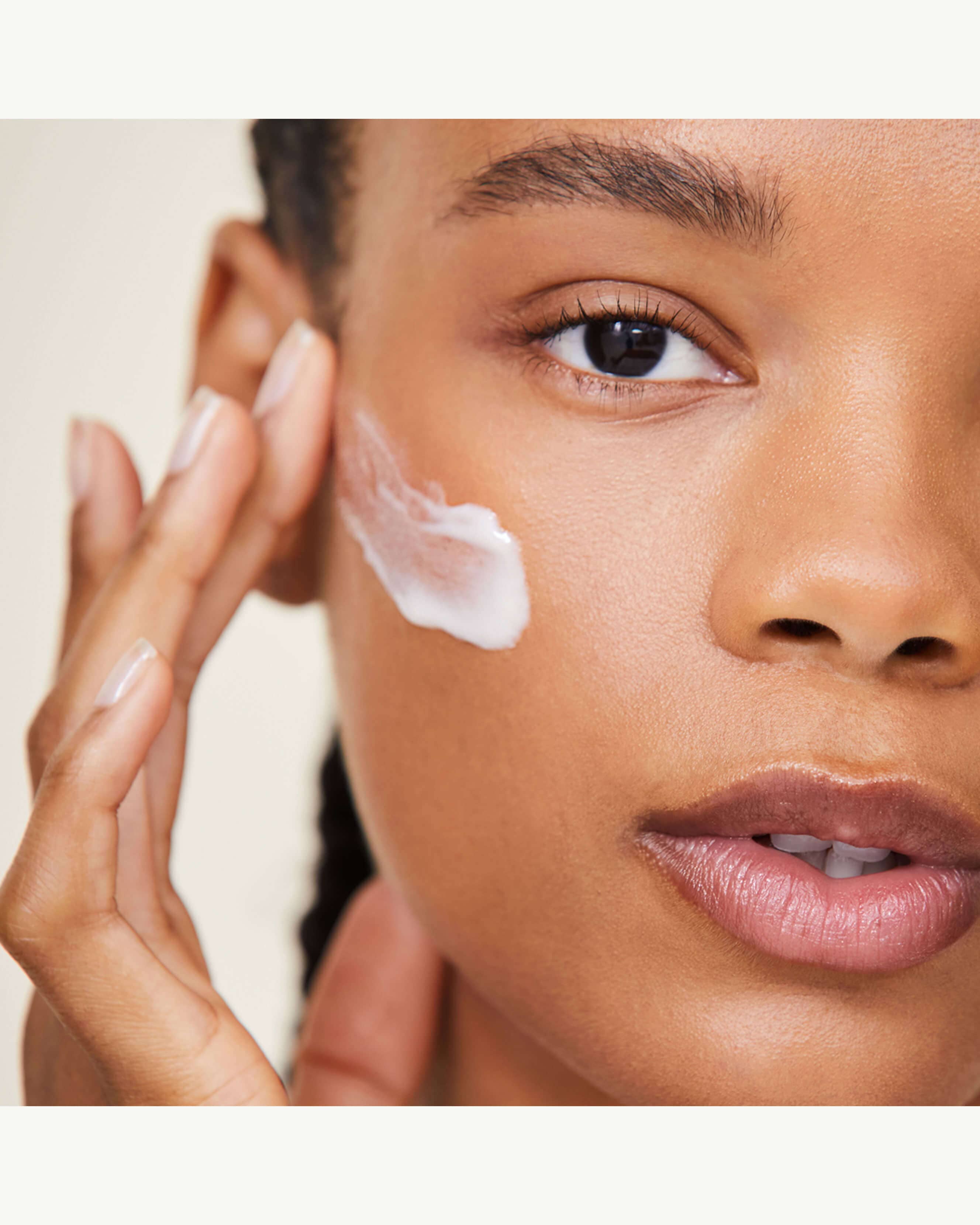 GOOPGLOW Dark Spot Exfoliating Sleep Milk