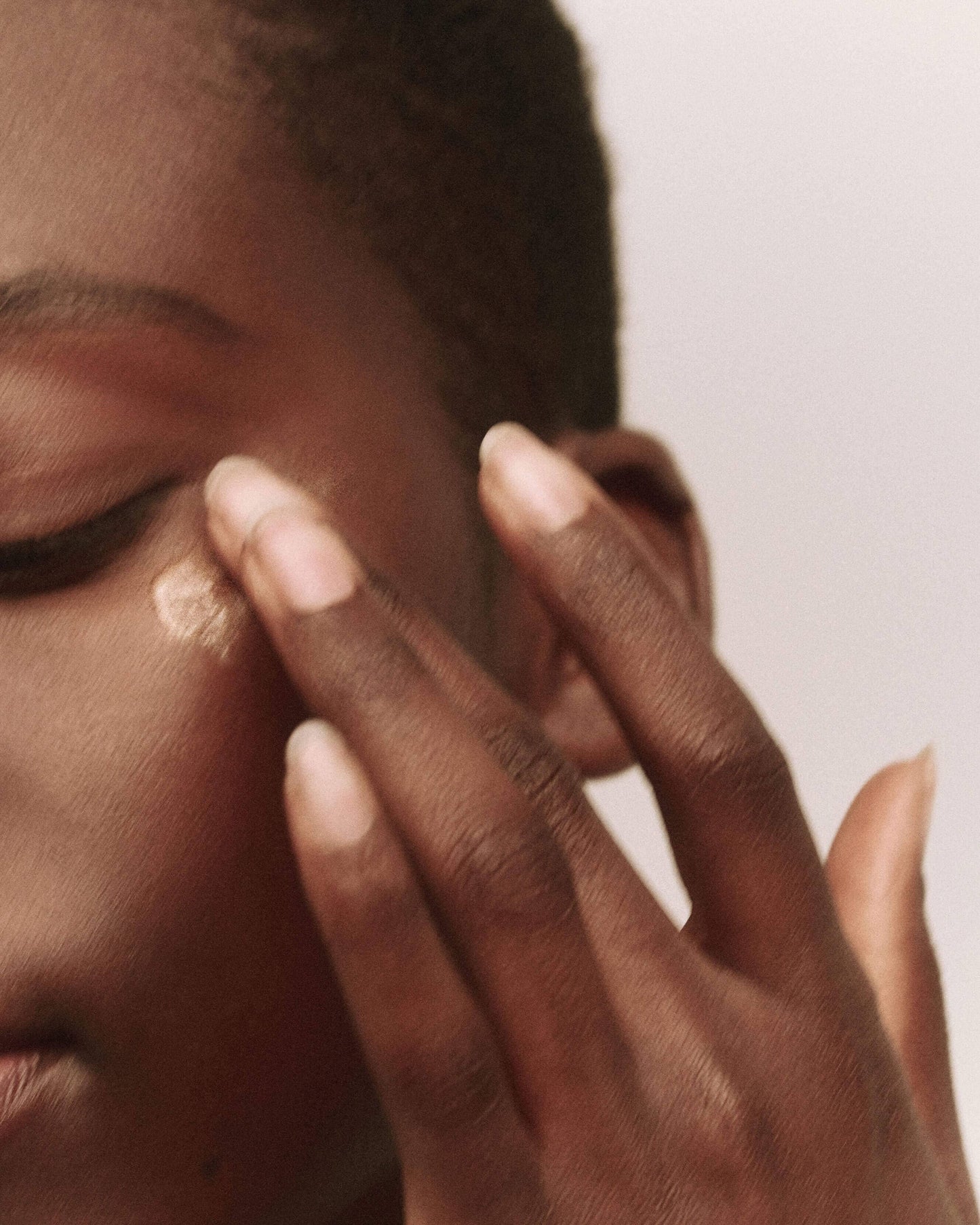 GOOPGLOW Vita-C Brightening Eye Cream