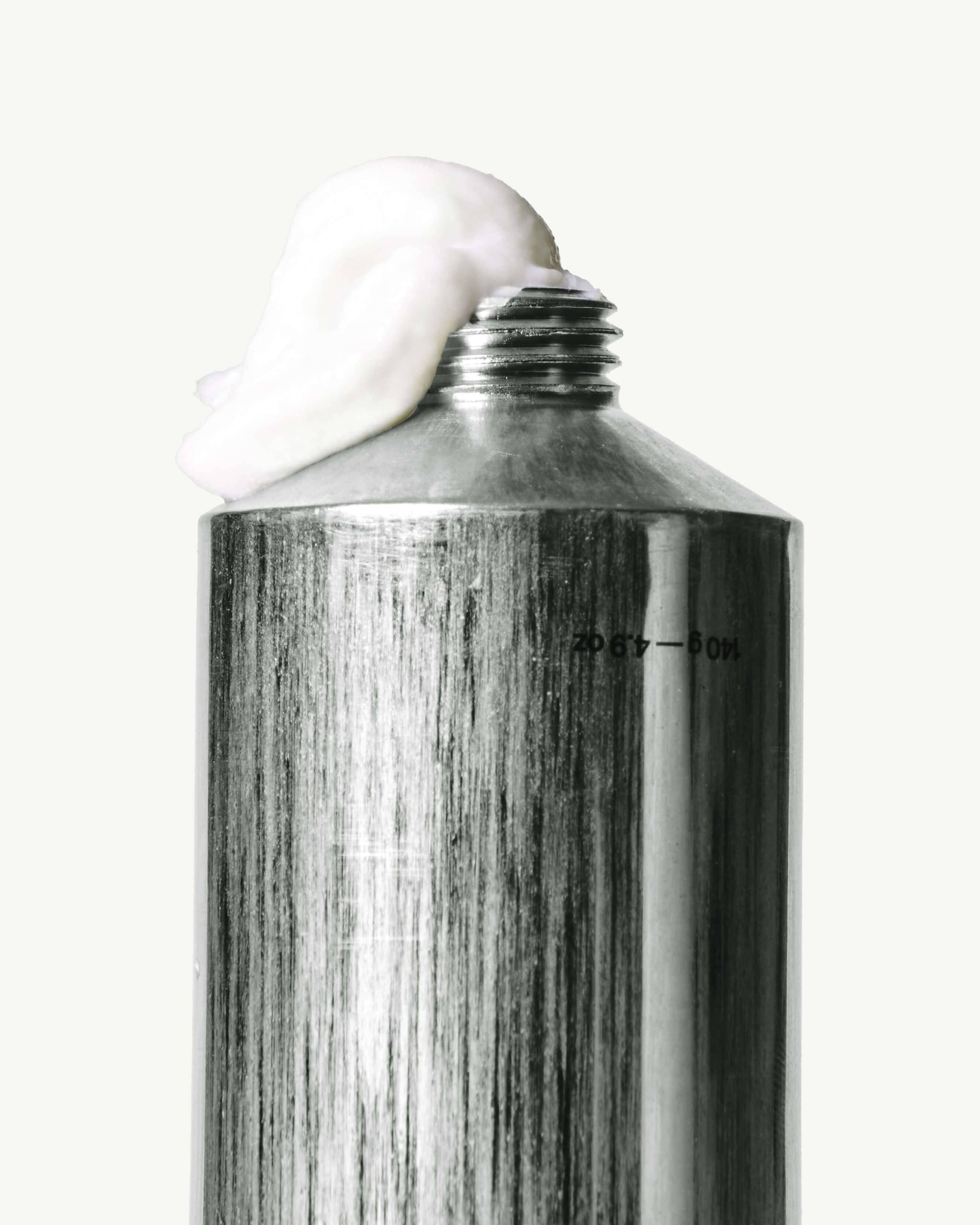 1.7 oz / 50 ml