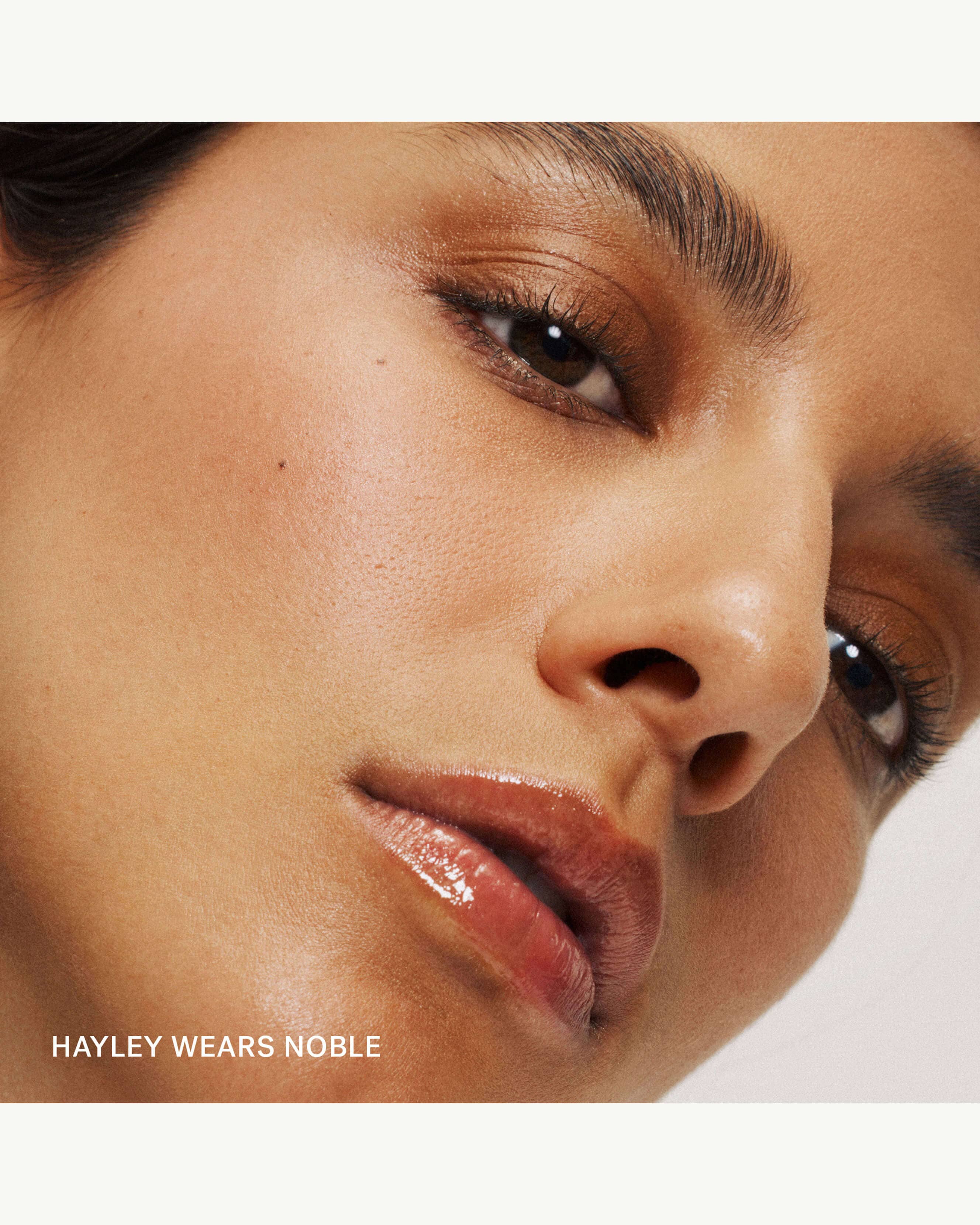 Noble (matte warm brown)