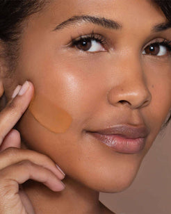SF10 Montserrat (deep with red golden undertones)