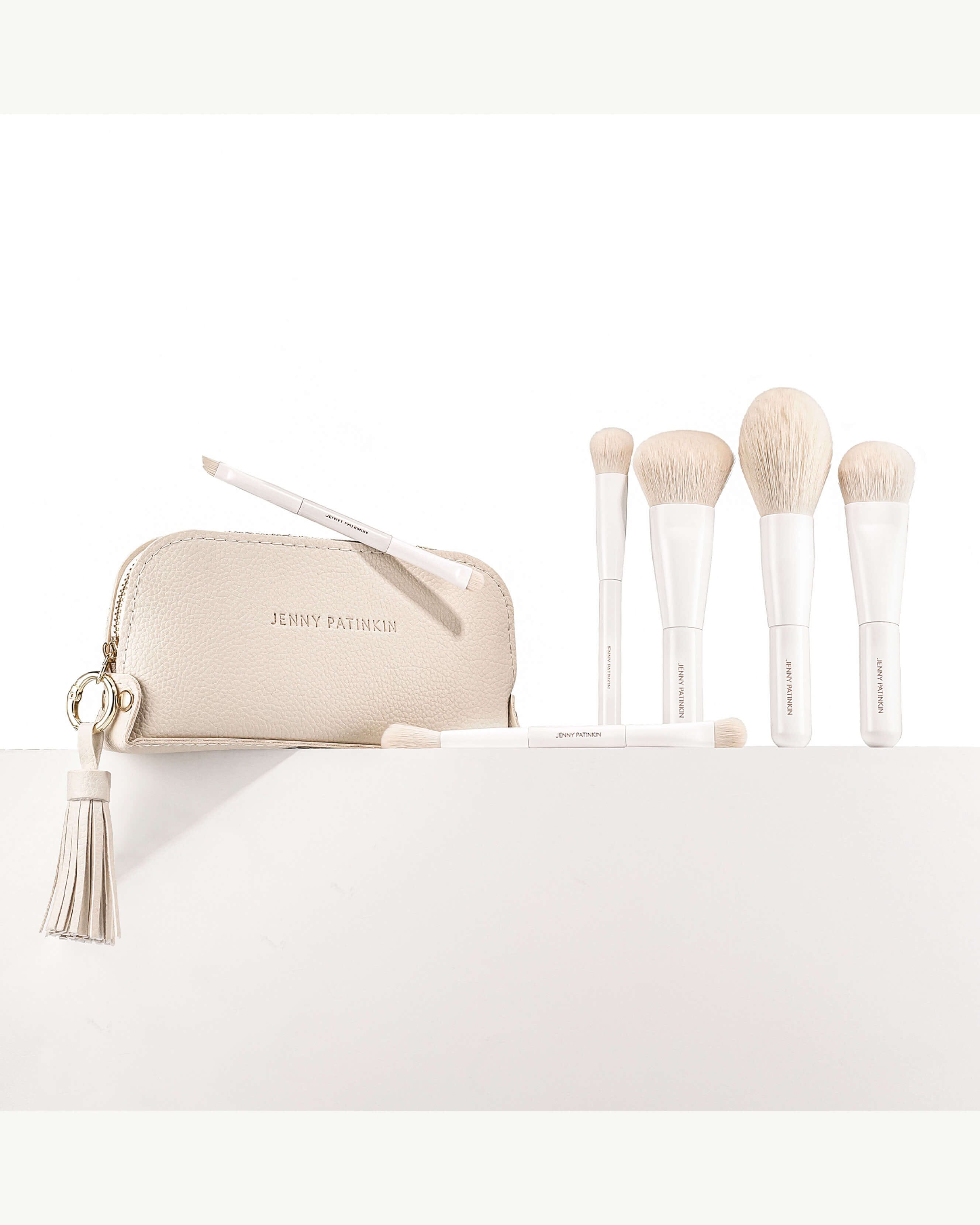 Atelier Blanc Travel Brush Collection
