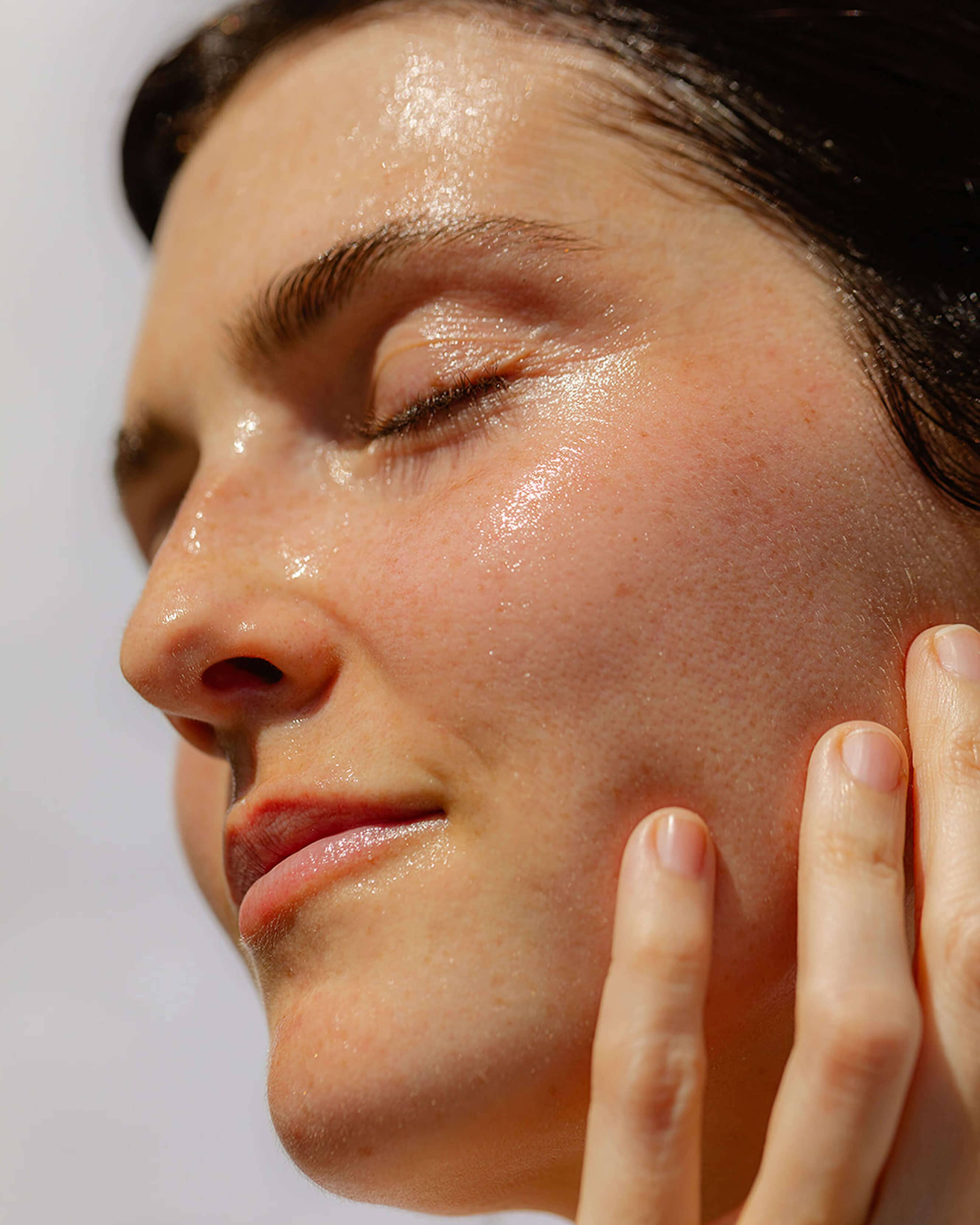 The Meringue Melt Regenerating Skin-Softening Cleanser