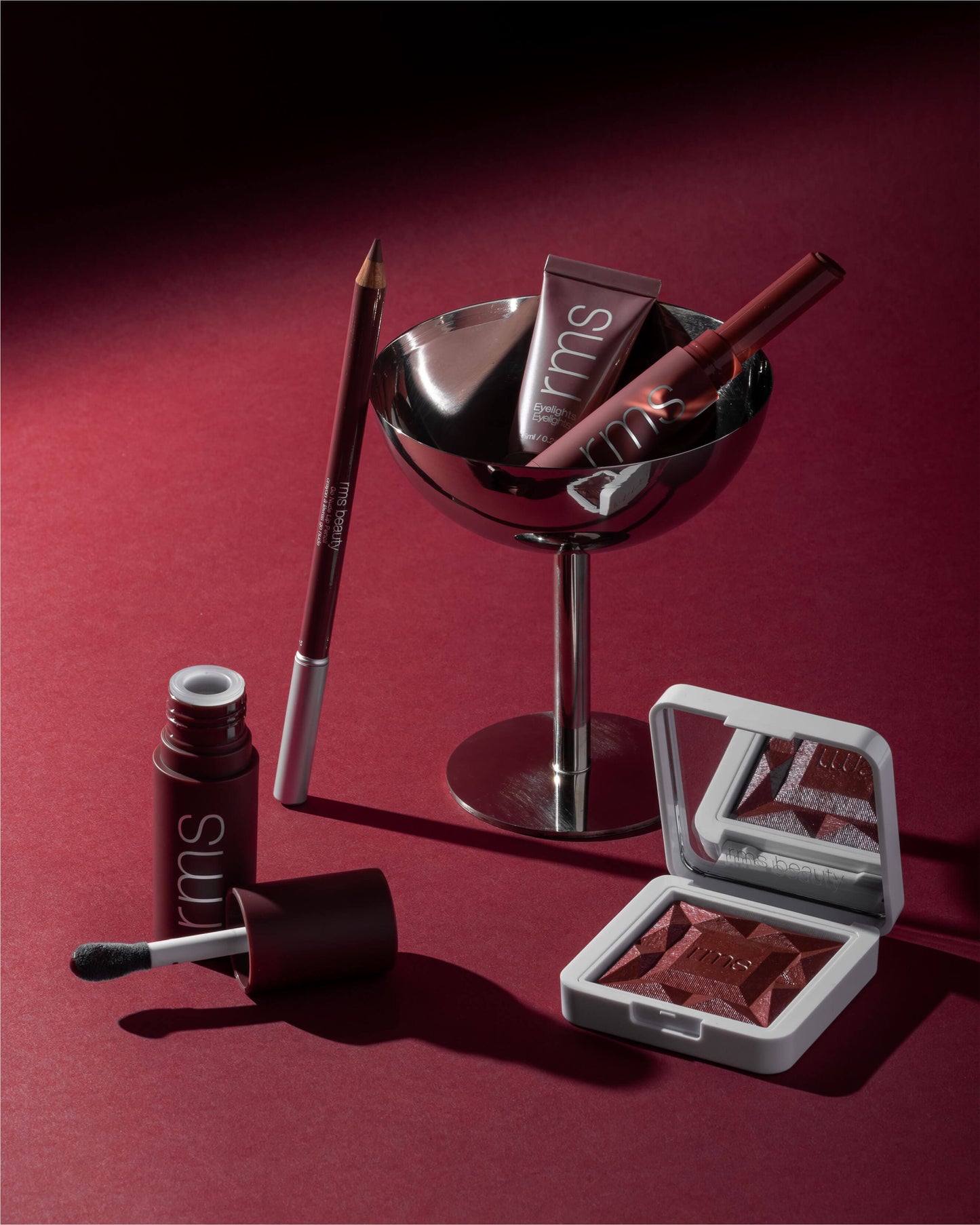 Color Capsule: The Wine Edit