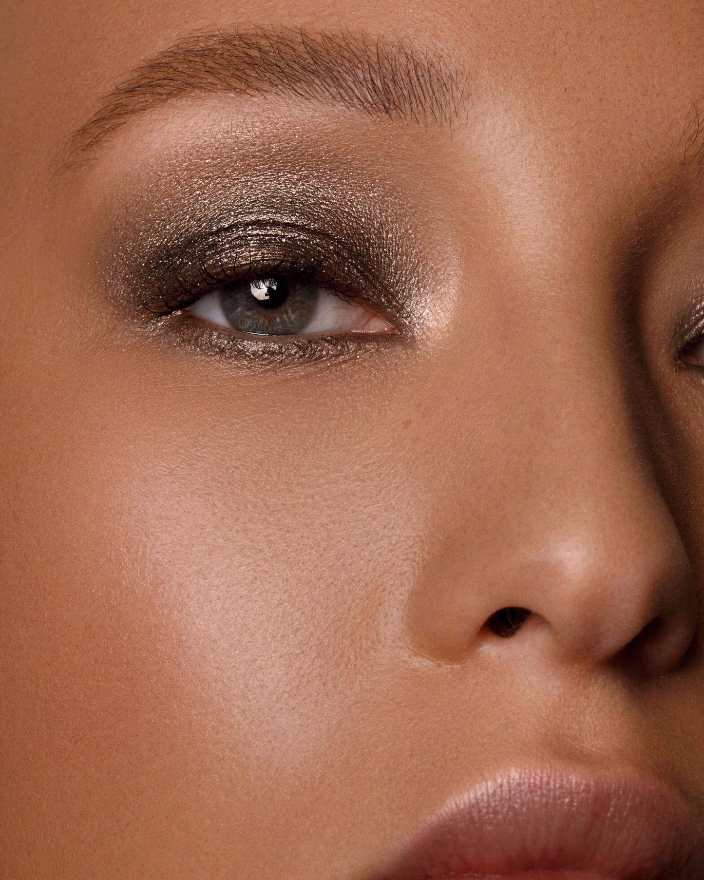 Cultist (Gray-Taupe Gold)