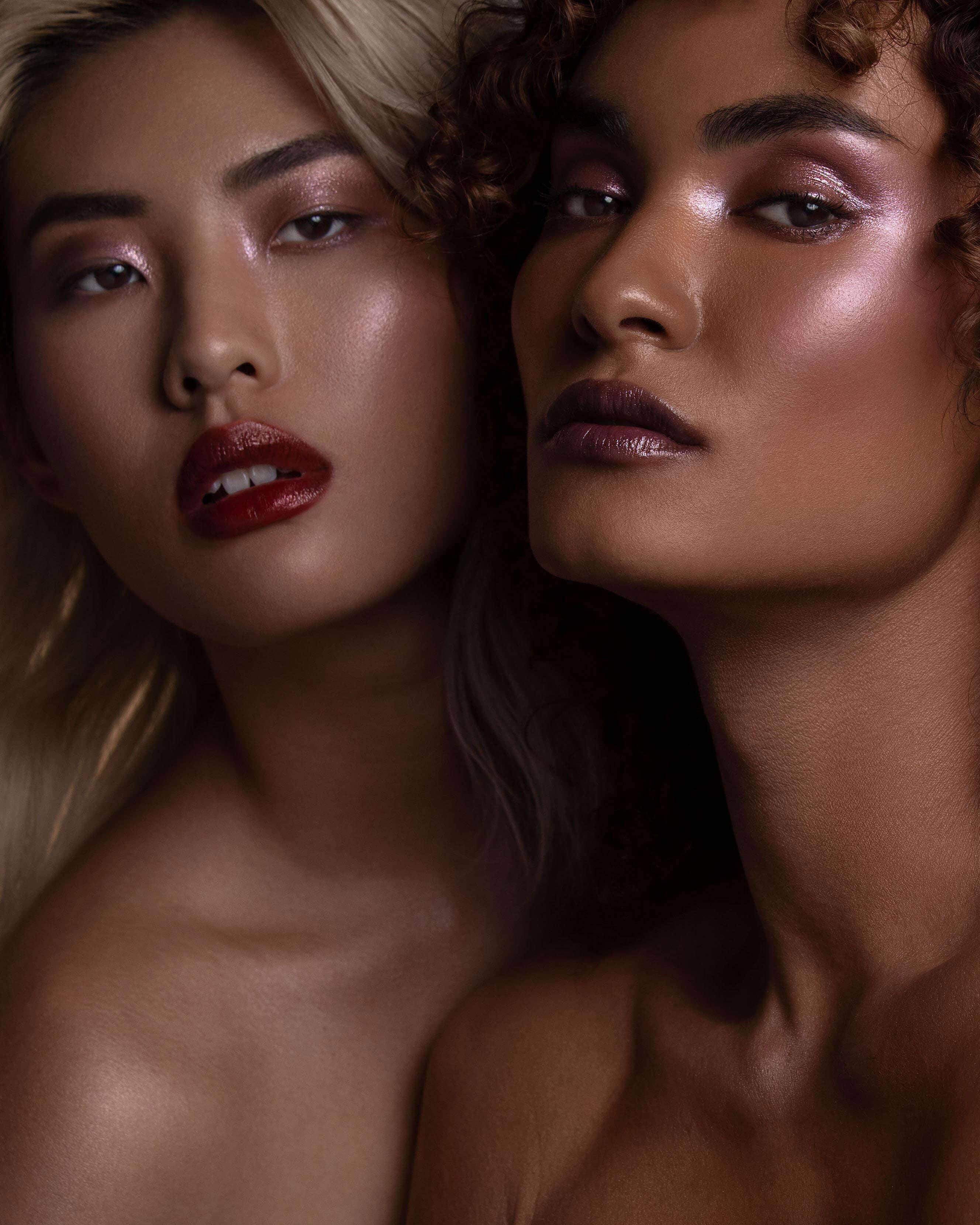 Solarium (Earthy, shimmering mauve-taupe)