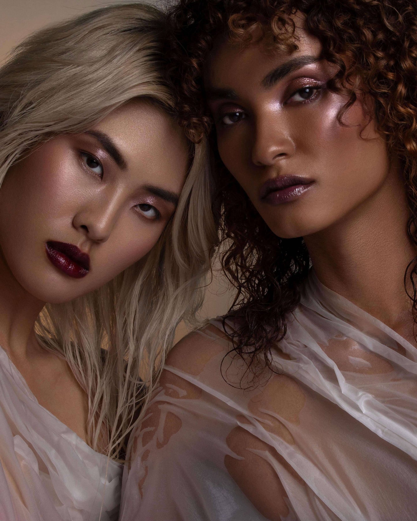 Solarium (Earthy, shimmering mauve-taupe)