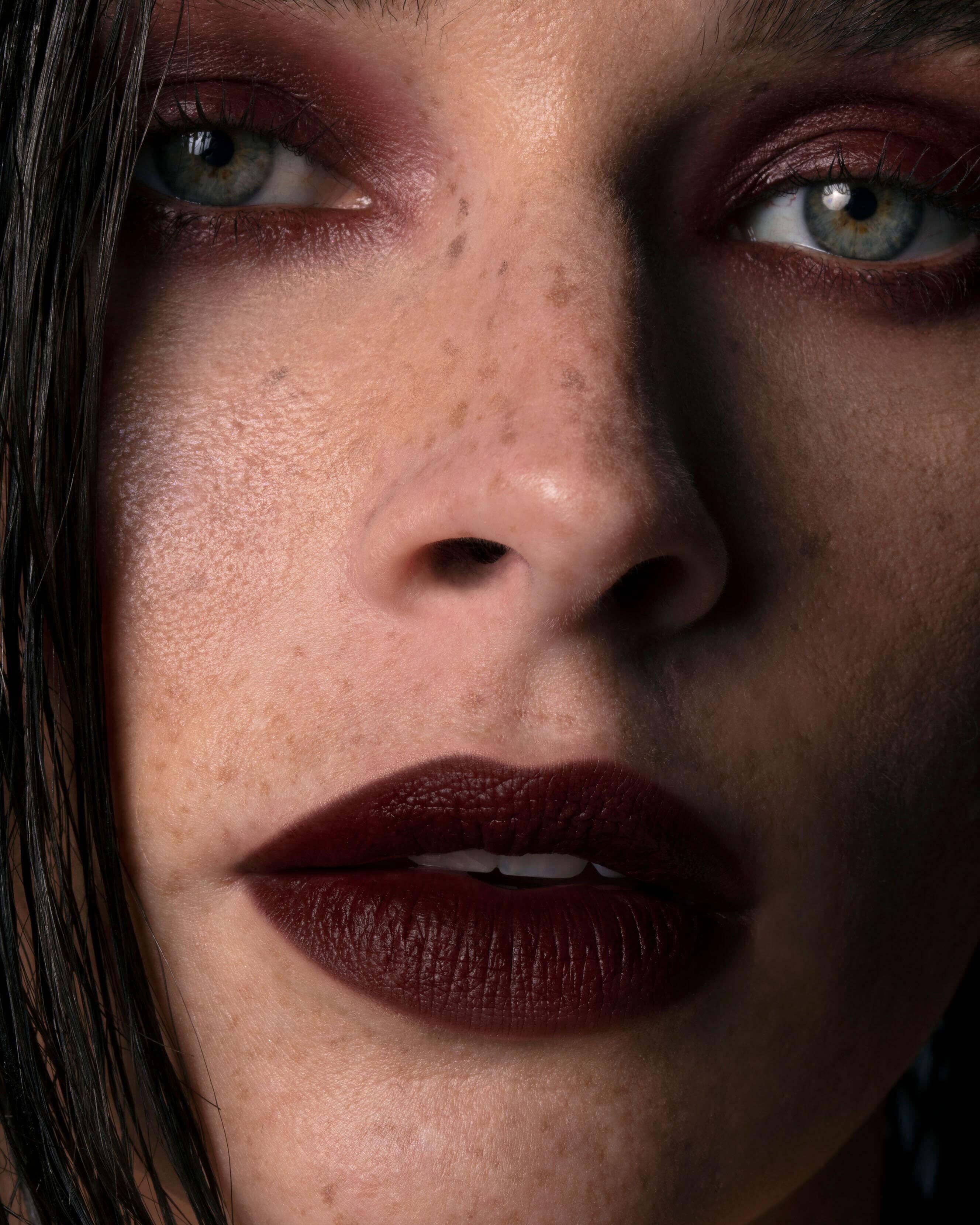 Ravenous (dried blood red)