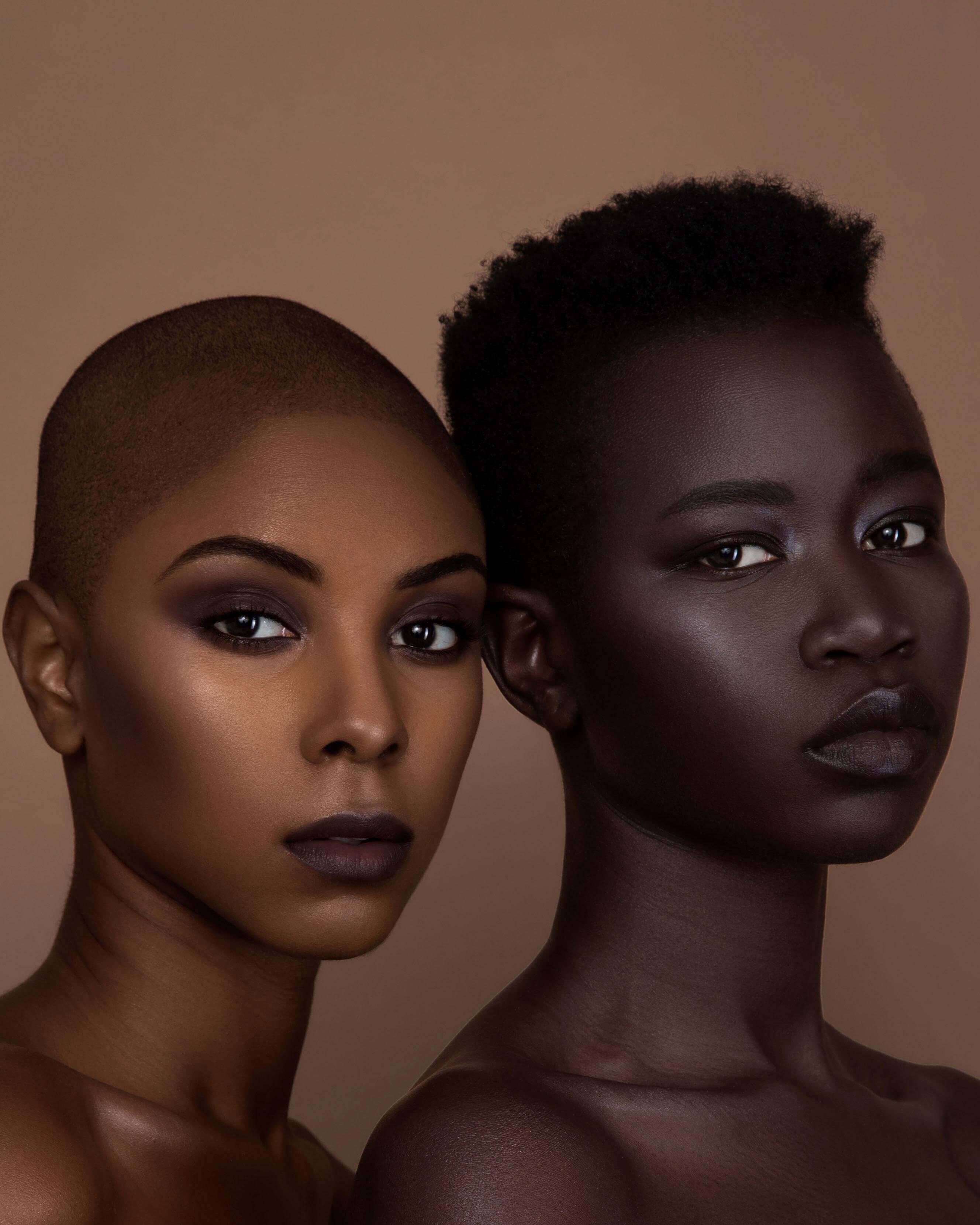 Eclipse (black aubergine)