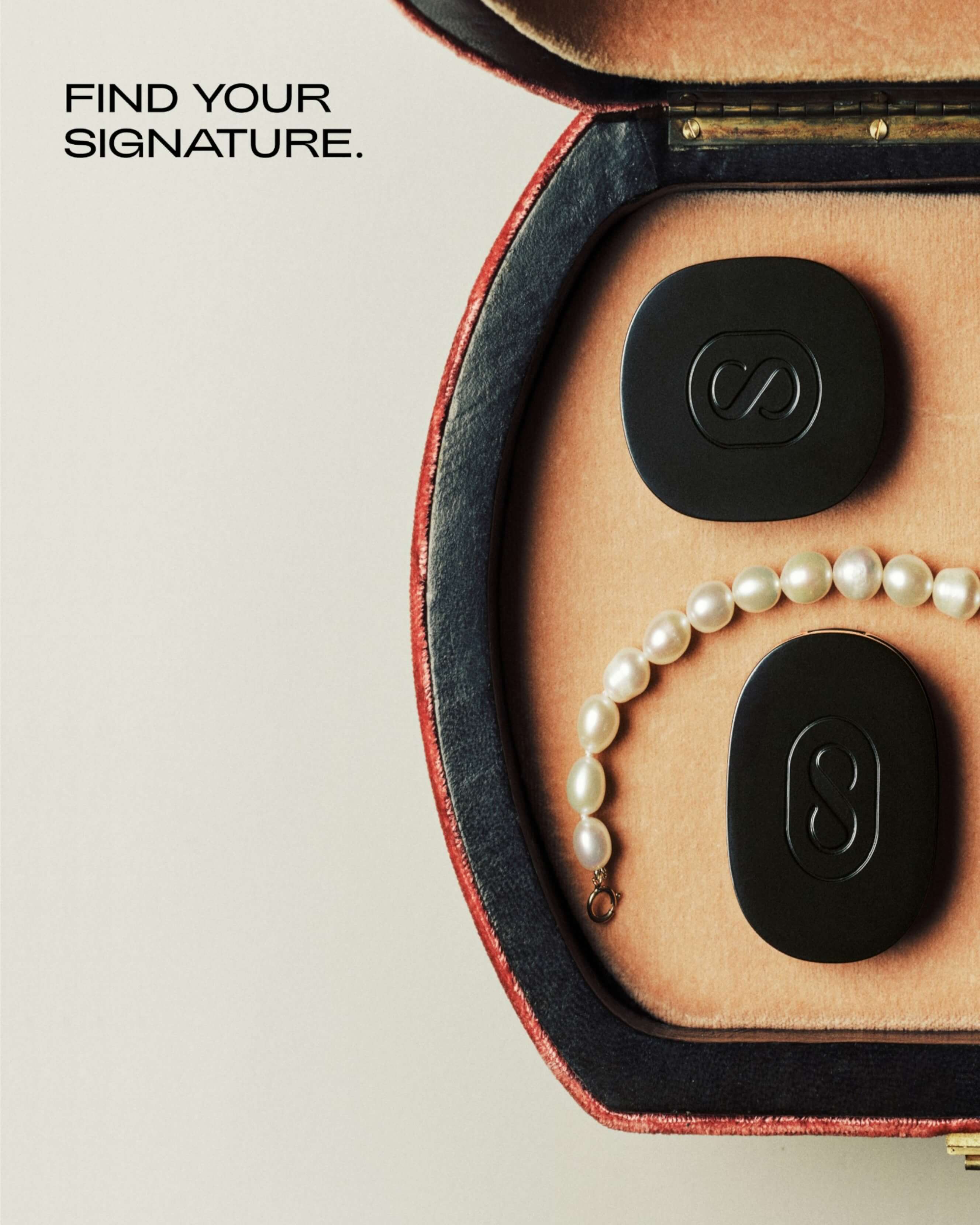 BRALESS: The Solid Perfume