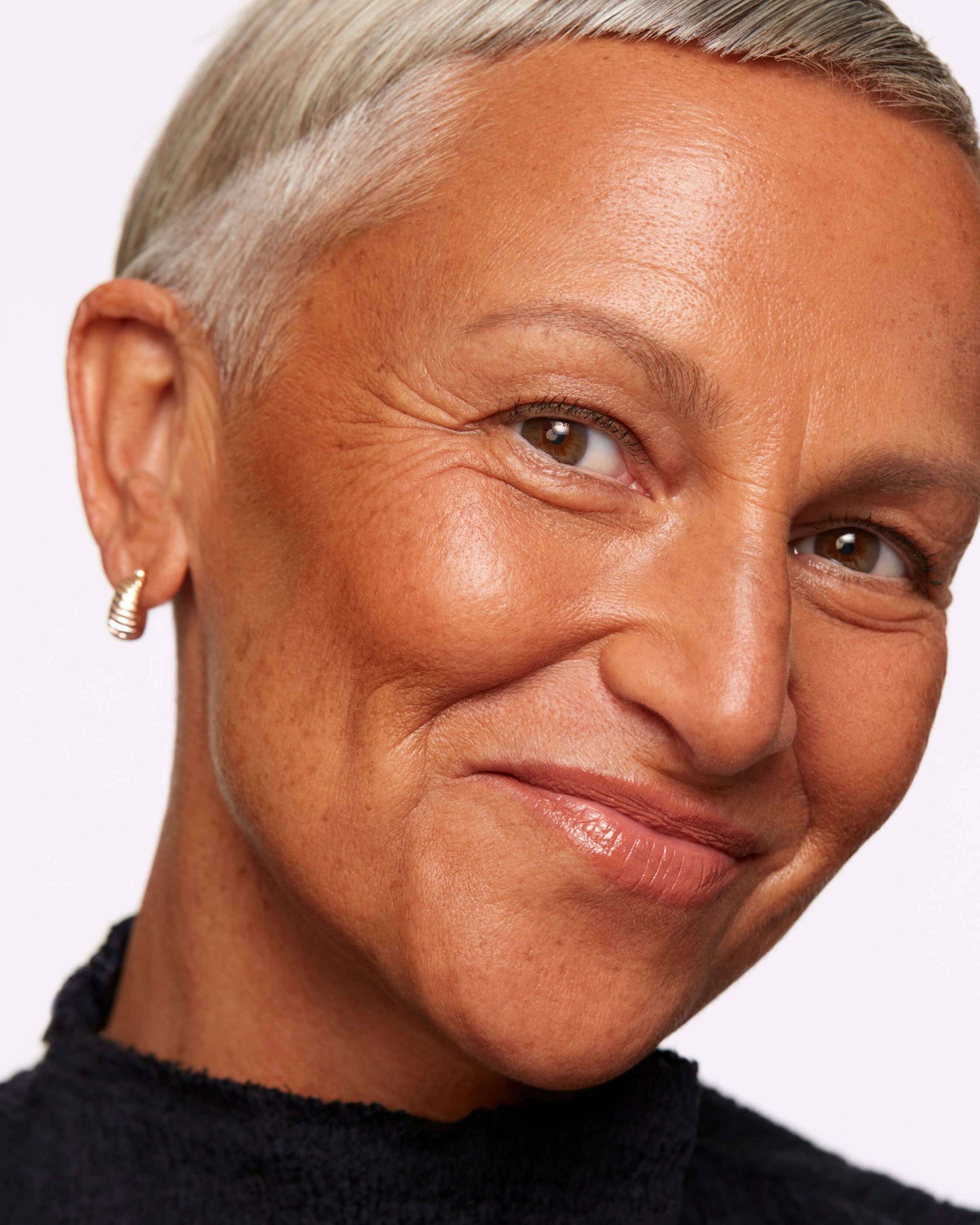 Tan Bronze (Neutral, for medium to tan skin tones)