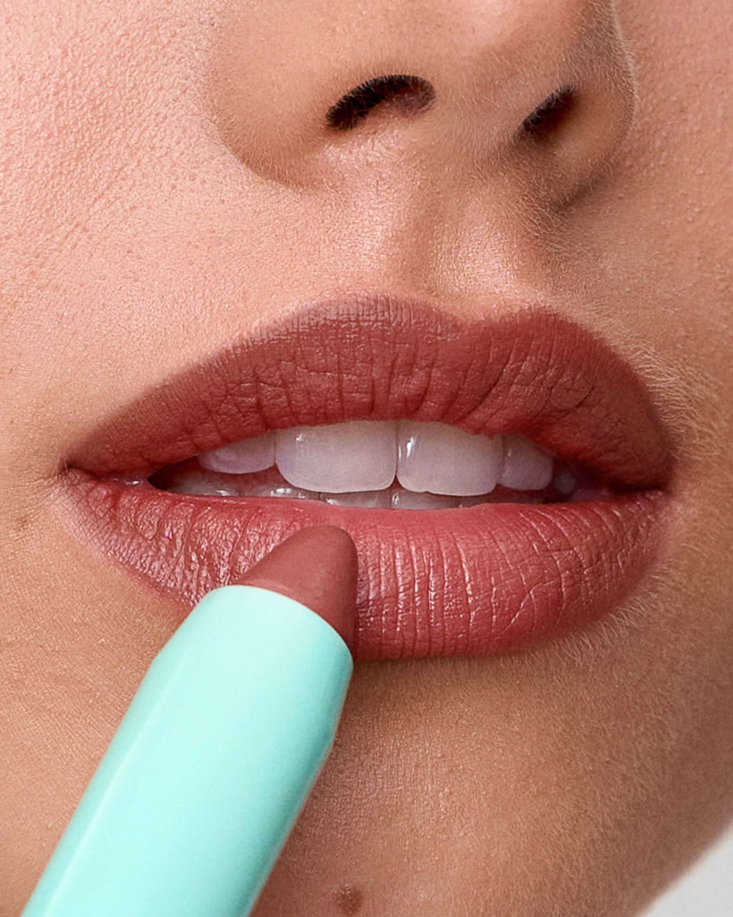 90's Model (Sheer Mocha Brown)