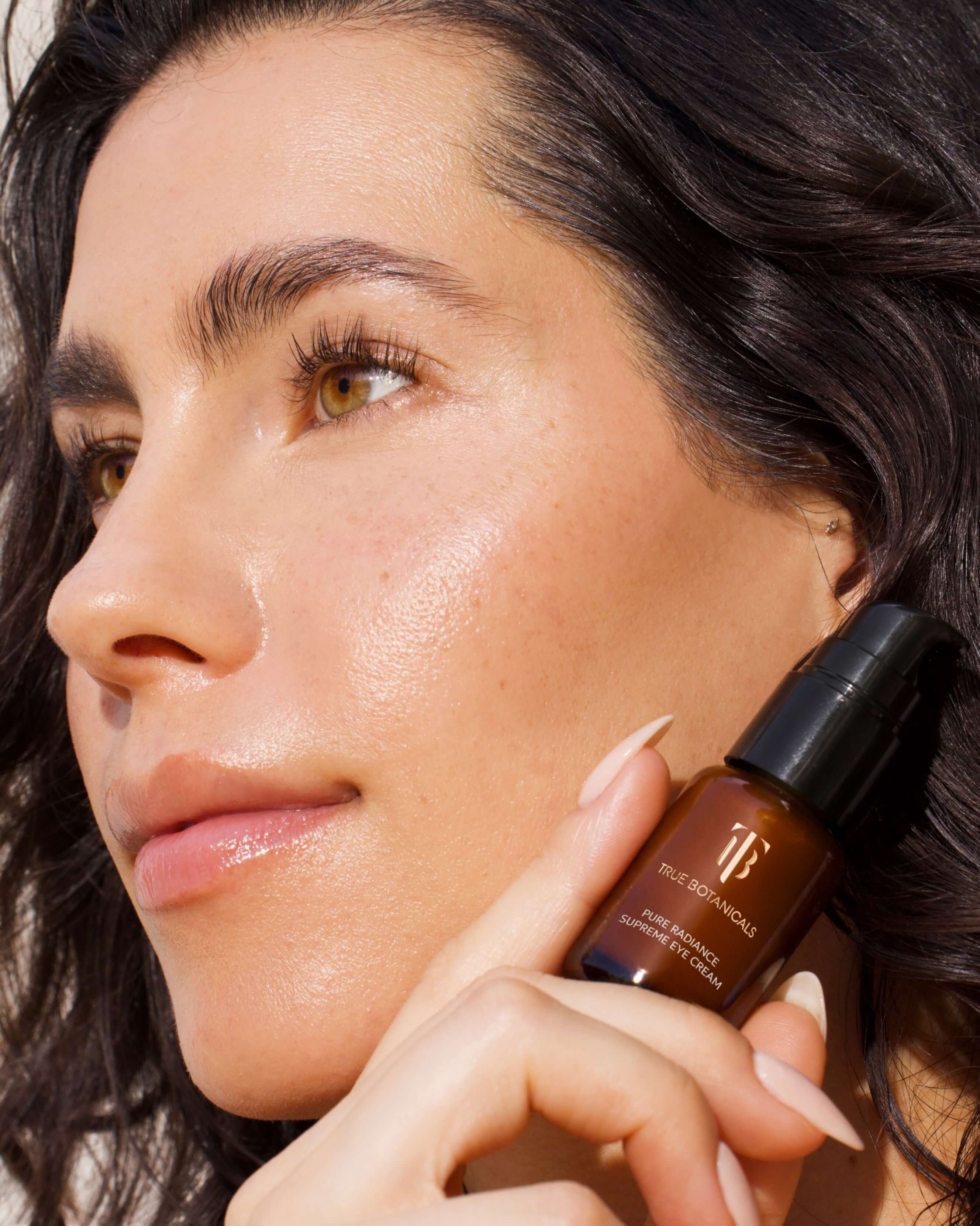 Pure Radiance Supreme Eye Cream