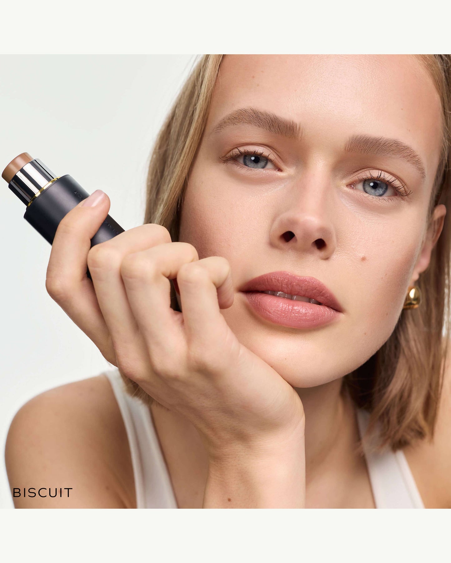 Biscuit (cool beige coffee)