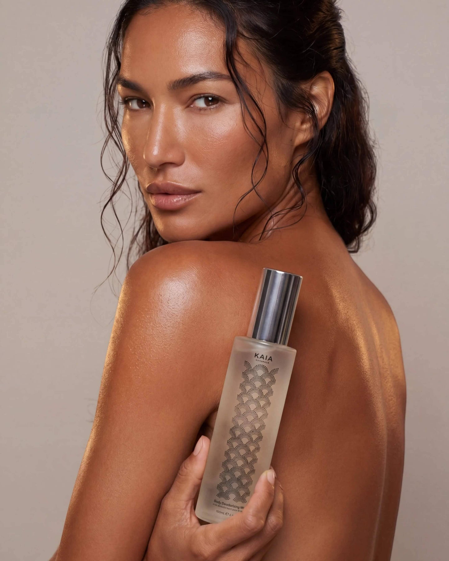 The body refresh body & hair deodorizing mist alcohol-free crisp linen
