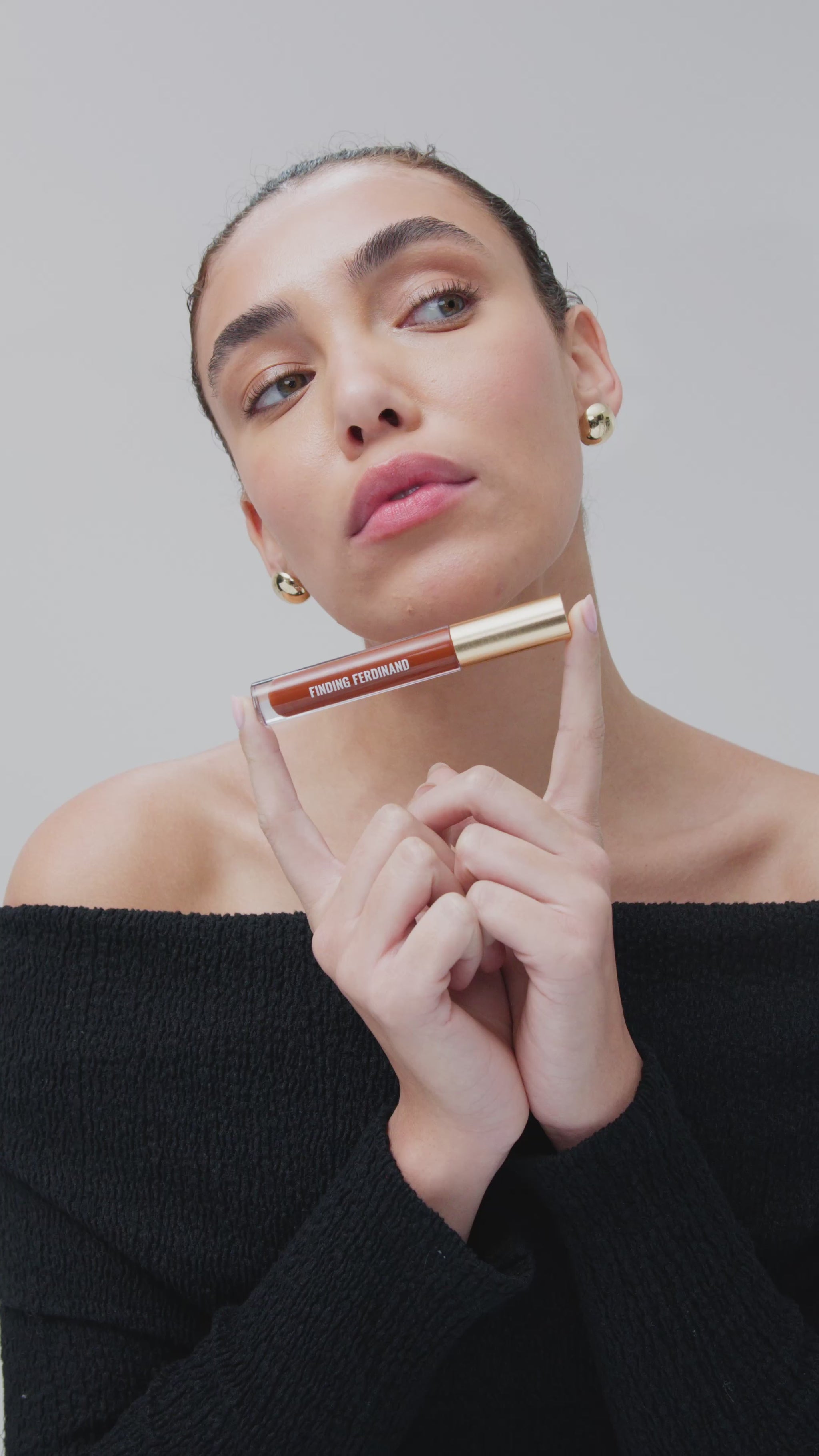 Mon Cheri (red-brown with warm undertones and black cherry scented)